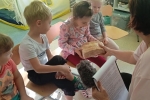 увеличить
